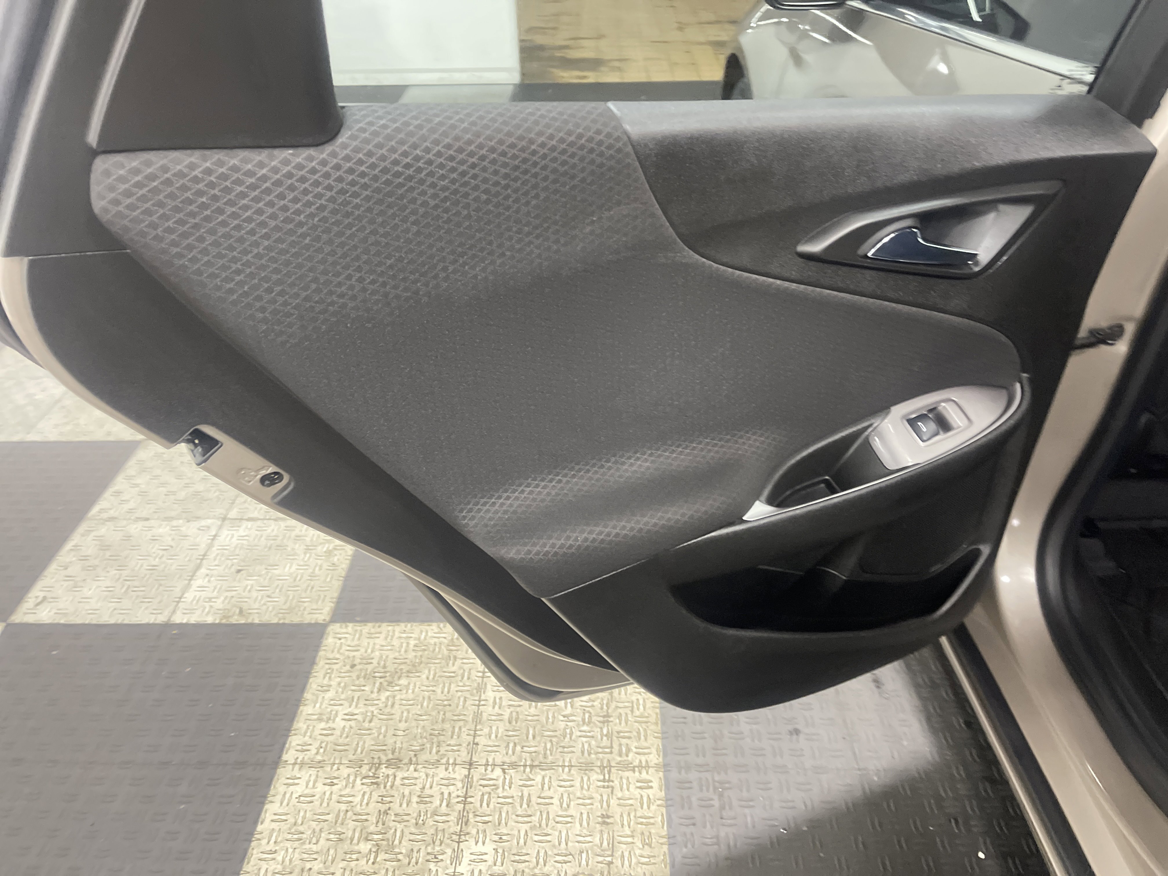 Used 2023 Chevrolet Malibu LS w/ LPO, Floor Liner Package image 15