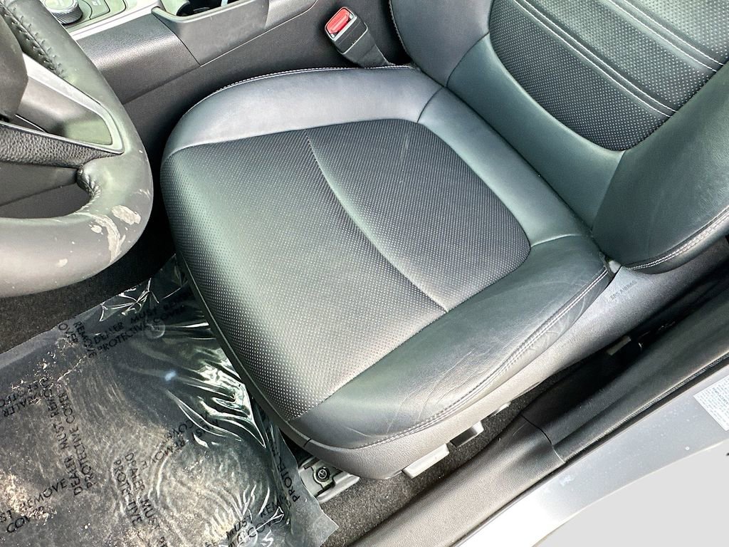 Used 2020 Toyota RAV4 Limited w/ Limited Grade Weather Package image 19