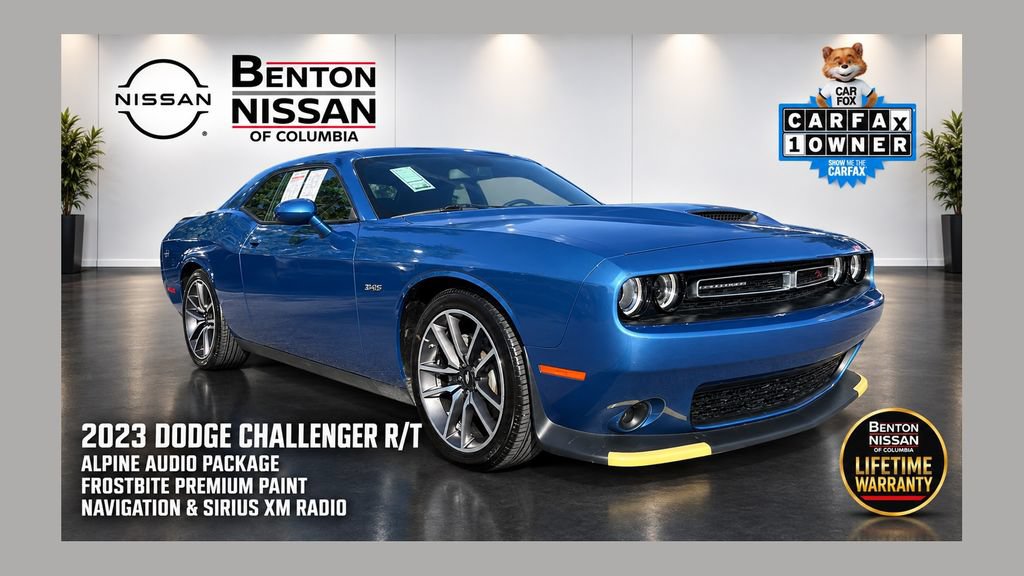 Used 2023 Dodge Challenger R/T RWD image 1