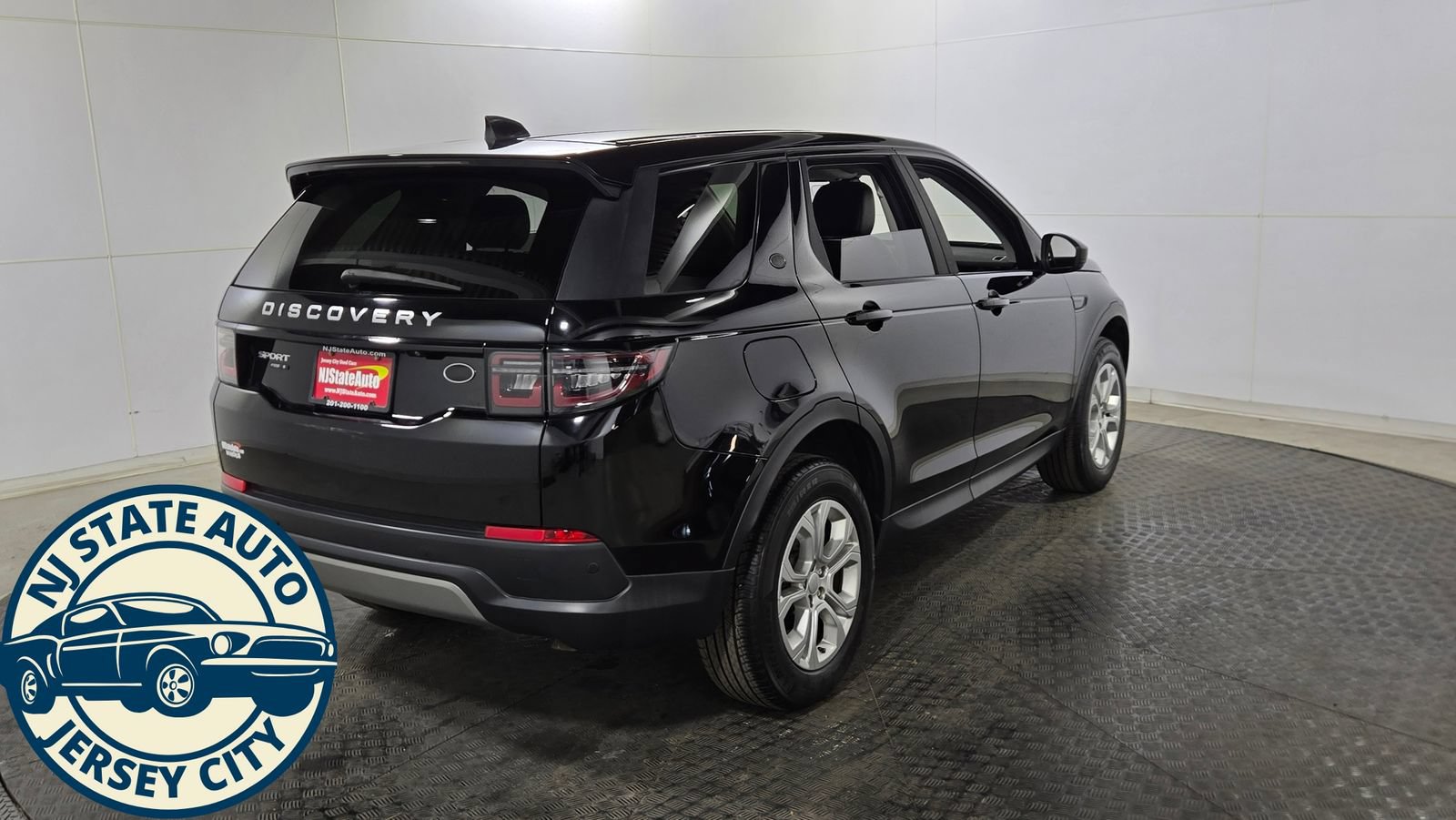 Used 2020 Land Rover Discovery Sport S AWD/4WD image 7