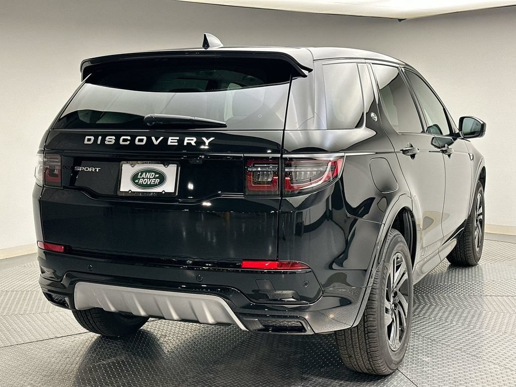 Used 2025 Land Rover Discovery Sport S AWD/4WD image 2