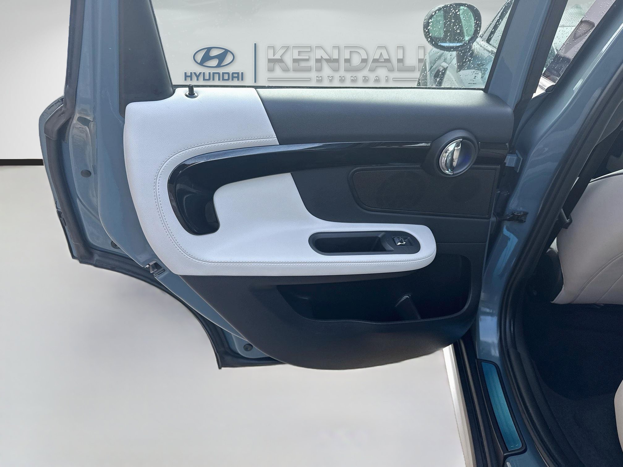 Used 2024 MINI Cooper Countryman S w/ Premium Package FWD image 23