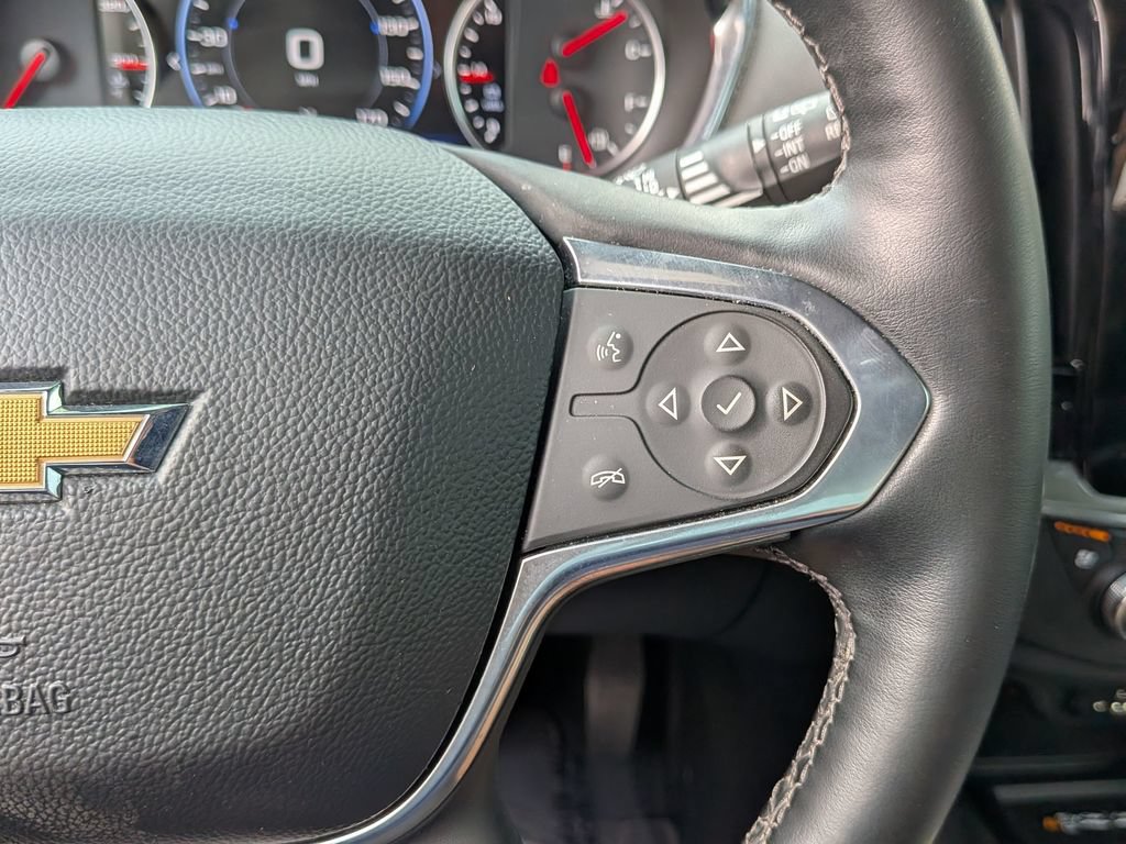 Used 2023 Chevrolet Traverse High Country FWD image 22