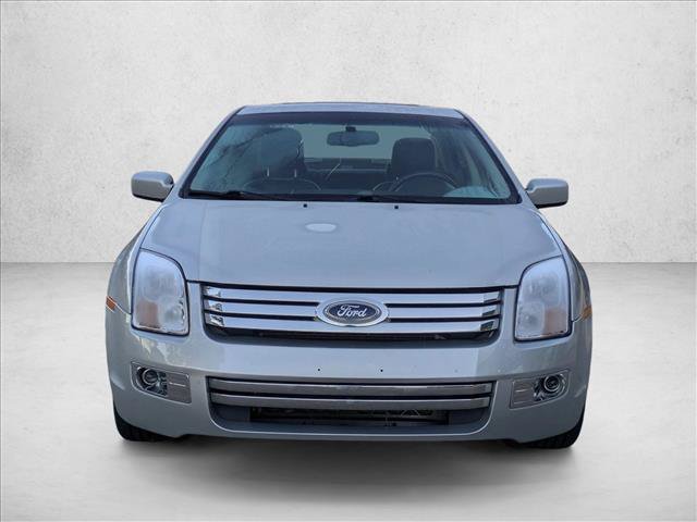 Used 2009 Ford Fusion SEL FWD image 2