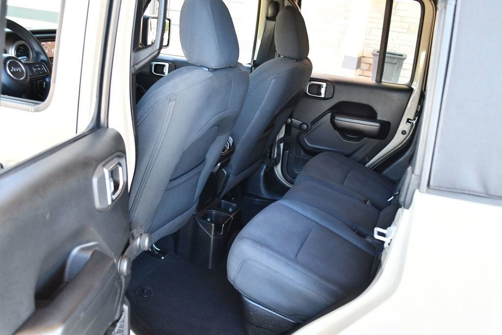 Used 2020 Jeep Gladiator Sport w/ Trailer Tow Package image 16