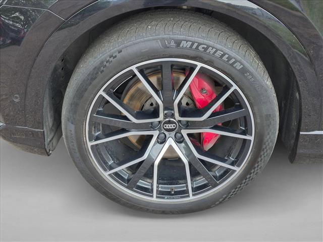 Used 2019 Audi Q8 Prestige AWD/4WD image 9
