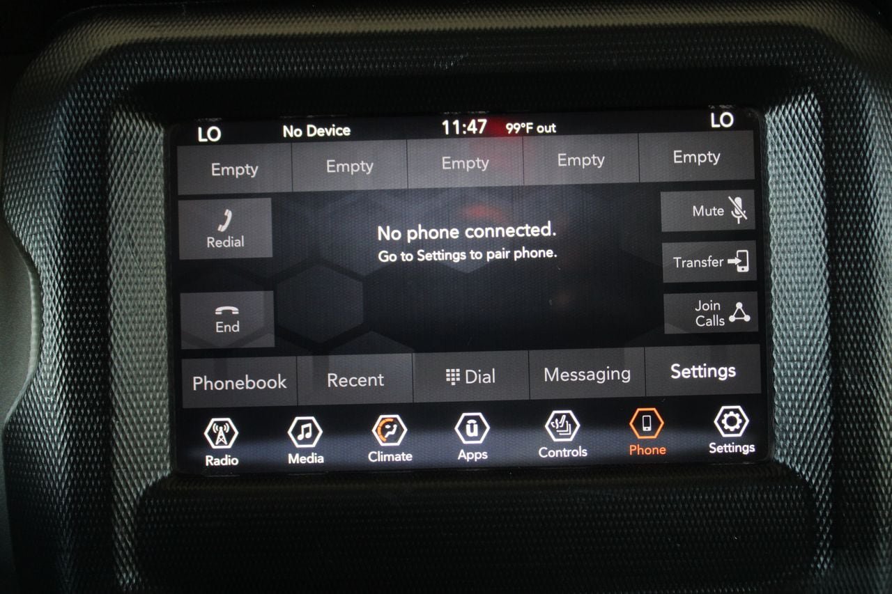 Used 2018 Jeep Wrangler Unlimited Sport S AWD/4WD image 33