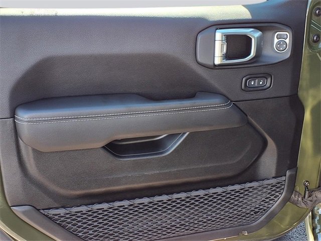 Used 2023 Jeep Wrangler Sahara w/ Cold Weather Group image 23