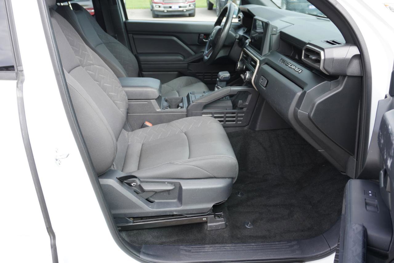Used 2024 Toyota Tacoma SR RWD image 18