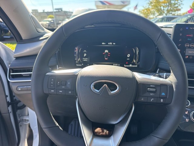 New 2026 INFINITI QX60 Luxe image 12