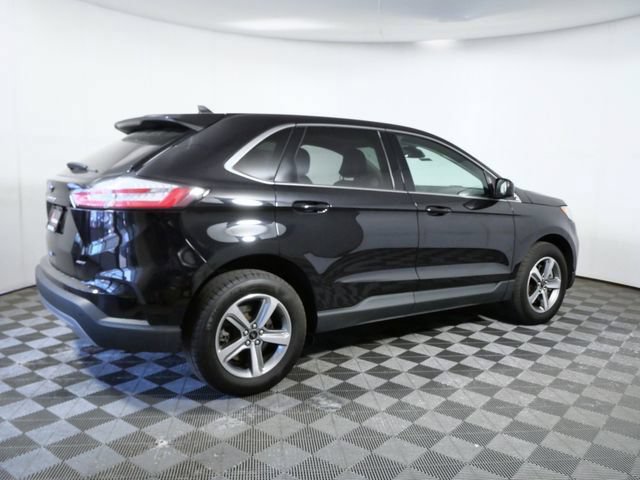 Certified 2024 Ford Edge SEL w/ Convenience Package AWD/4WD image 8