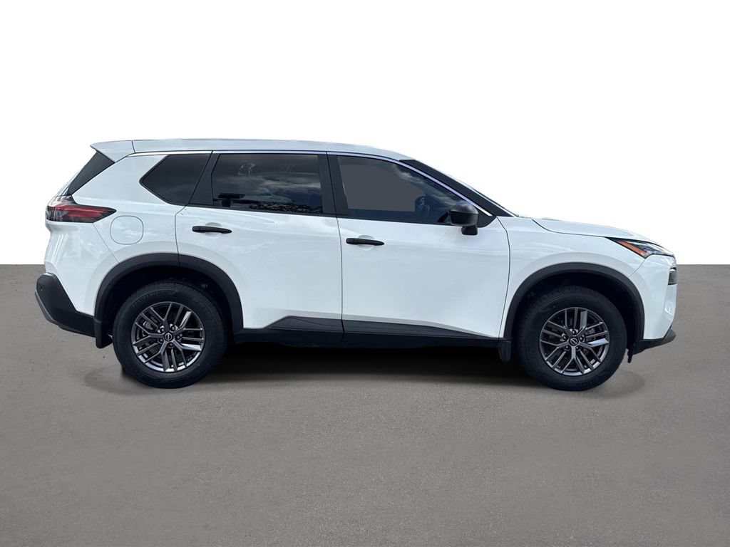 Certified 2023 Nissan Rogue S AWD/4WD image 3