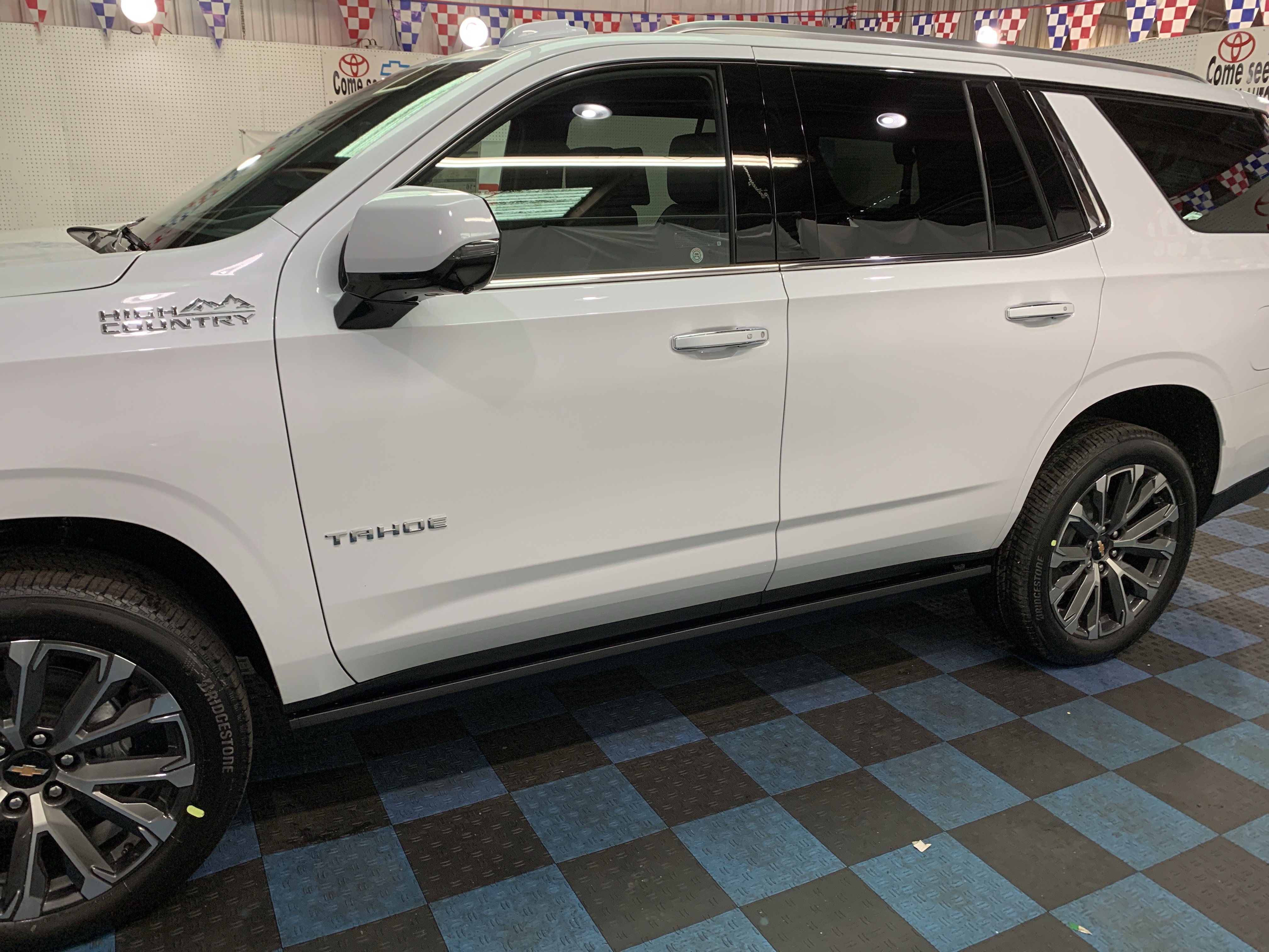 New 2026 Chevrolet Tahoe High Country image 2