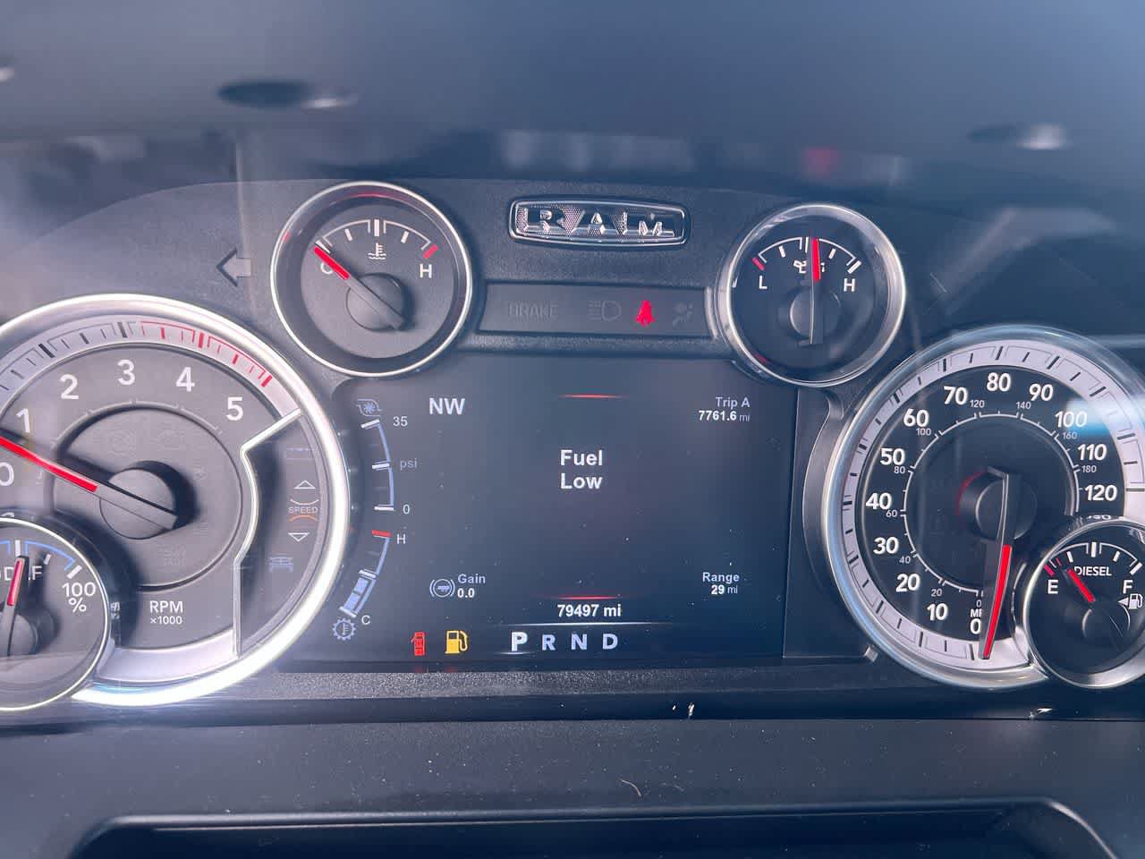 Used 2018 RAM 2500 Laramie w/ Cold Weather Group AWD/4WD image 15