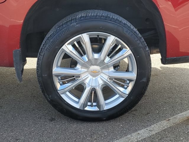 Used 2025 Chevrolet Silverado 1500 High Country AWD/4WD image 32