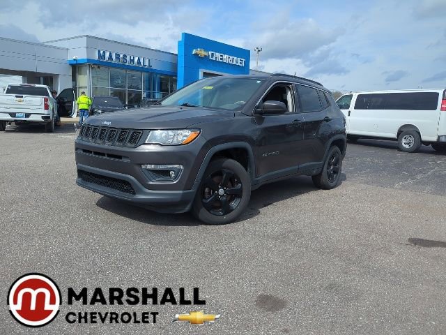 Used 2018 Jeep Compass Latitude AWD/4WD image 1