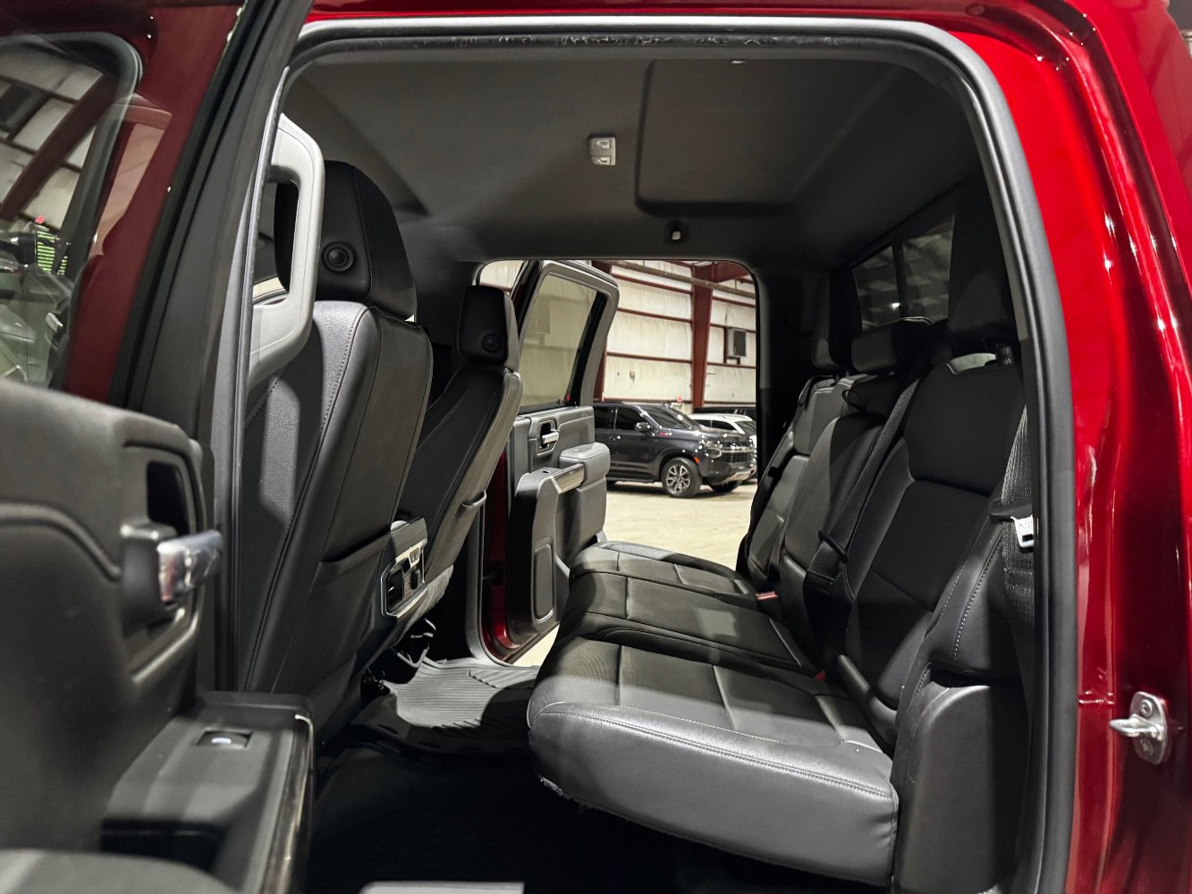 Used 2021 Chevrolet Silverado 2500 LTZ image 17