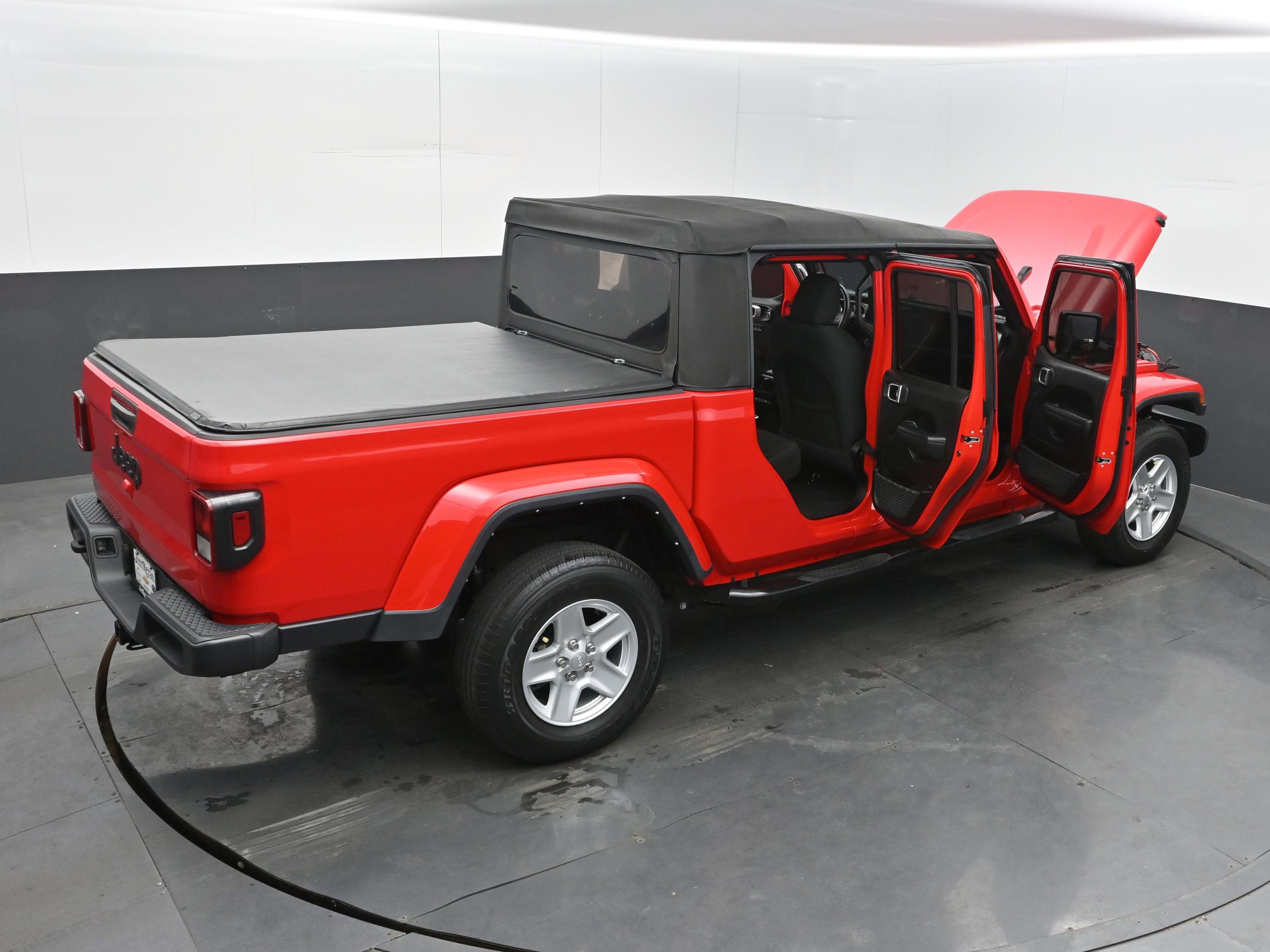 Used 2022 Jeep Gladiator Sport image 42