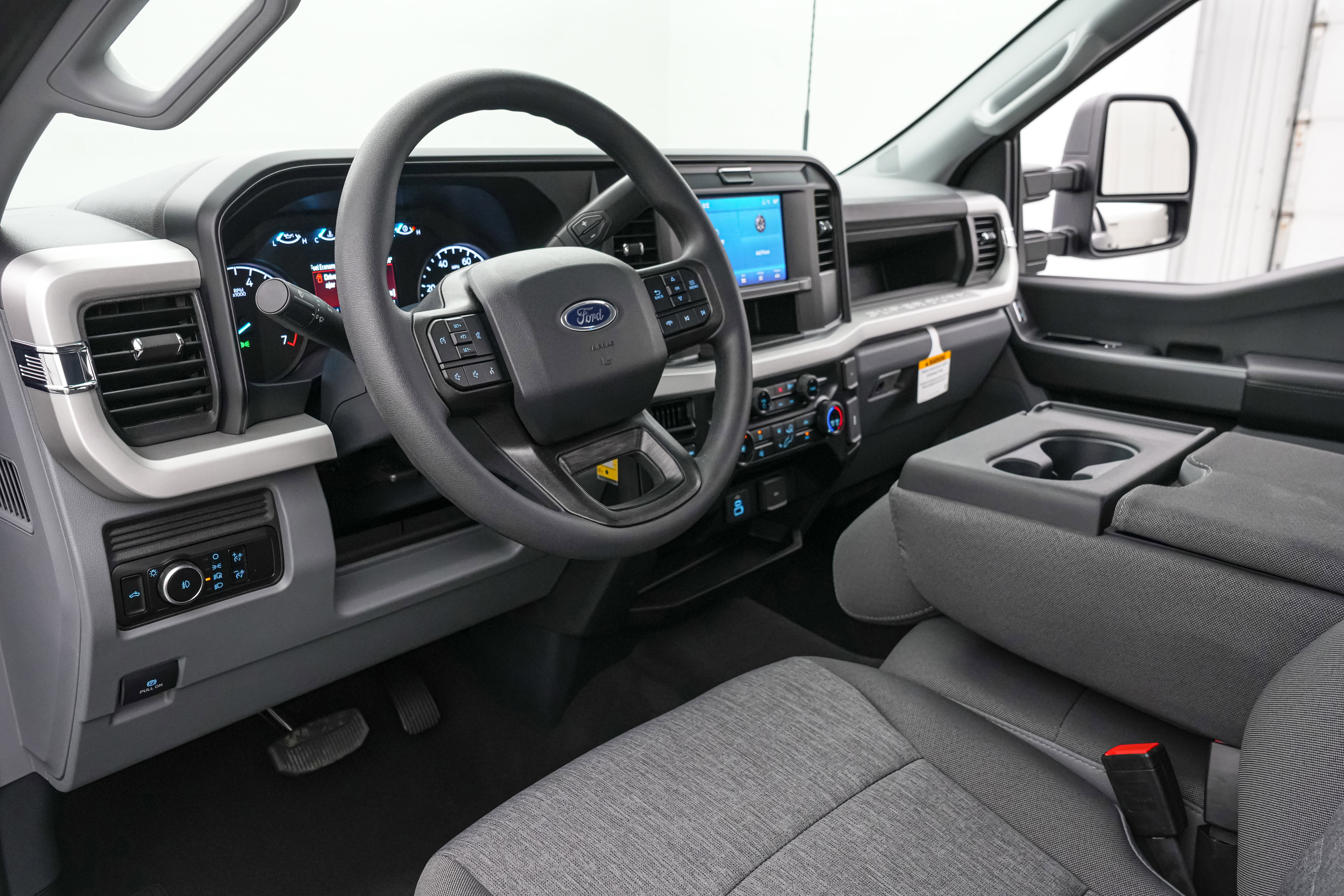 New 2026 Ford F250 XL AWD/4WD image 13