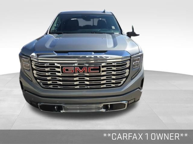 Used 2024 GMC Sierra 1500 Denali w/ Technology Package image 2