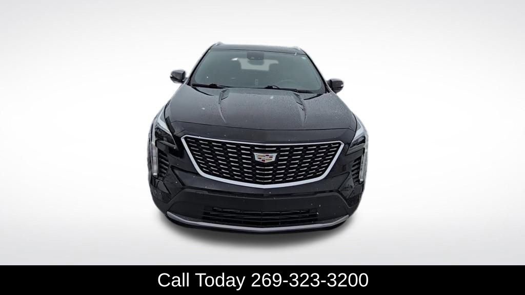 Used 2022 Cadillac XT4 Premium Luxury w/ Driver Assist Package image 10