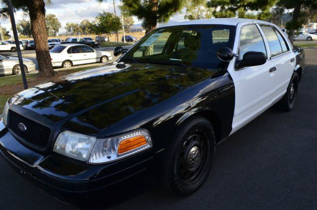 Used 2008 Ford Crown Victoria Police Interceptor RWD image 1