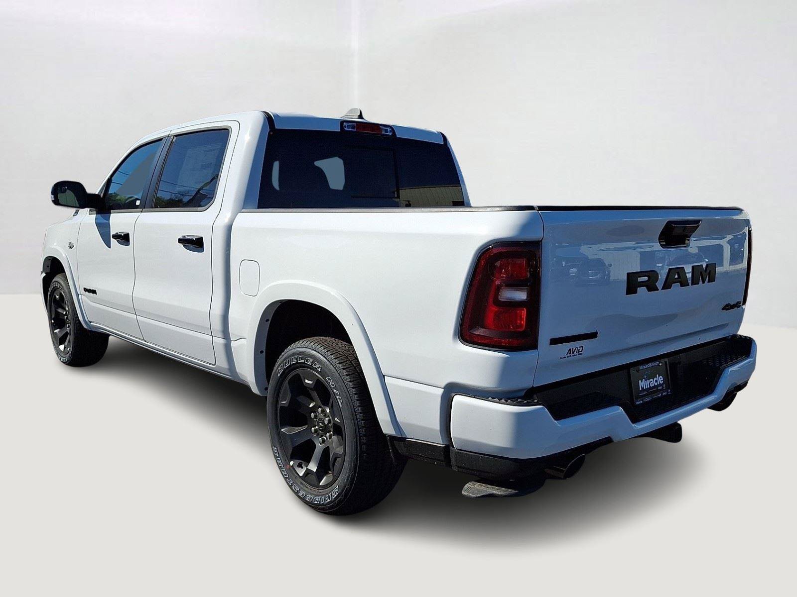 New 2026 RAM 1500 Big Horn AWD/4WD image 5