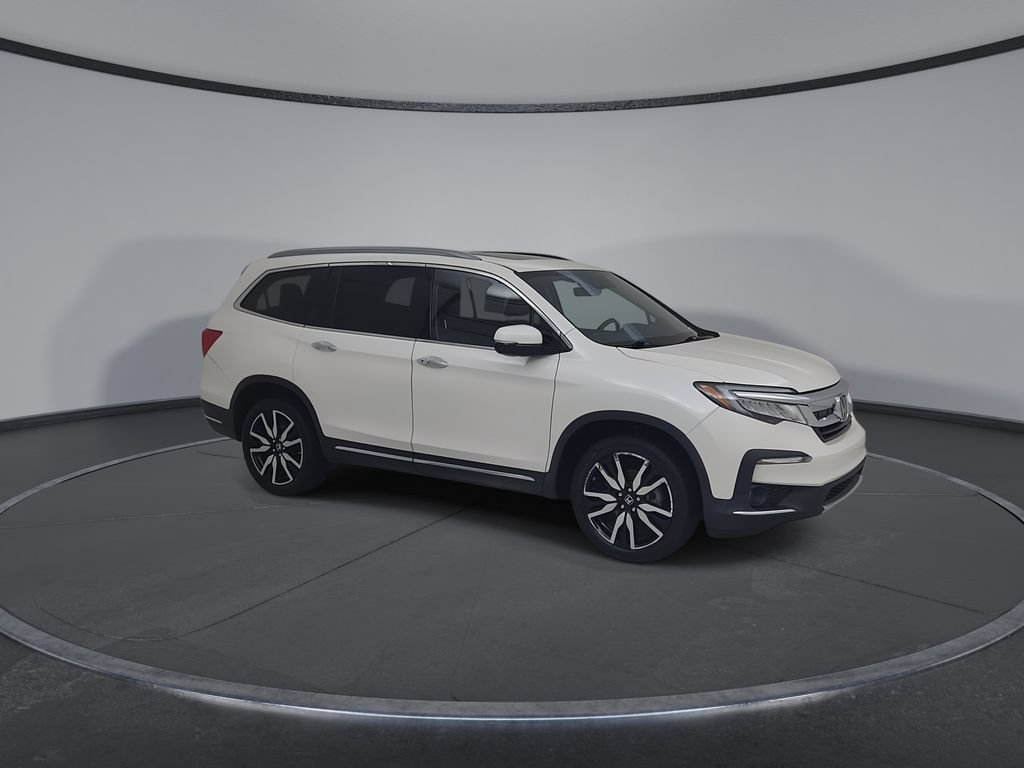 Used 2019 Honda Pilot Touring image 2