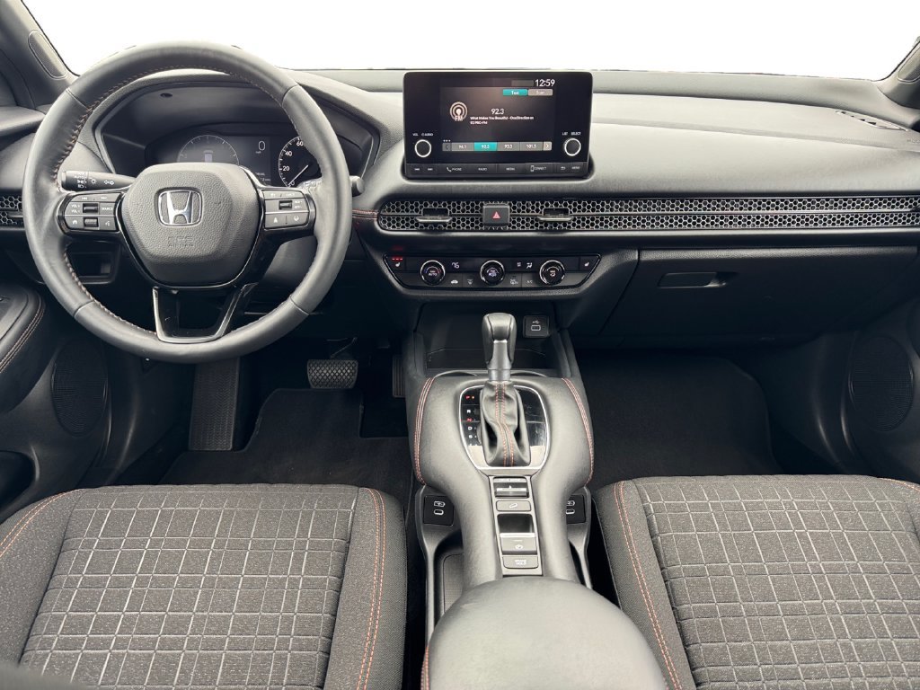 Used 2025 Honda HR-V Sport image 21