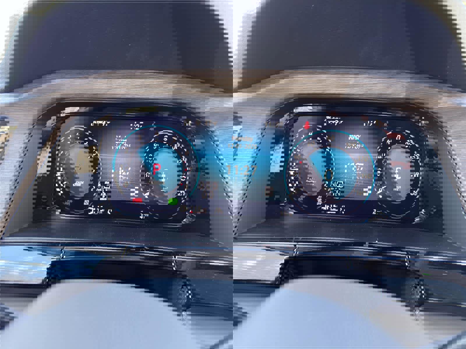 New 2026 Volkswagen Atlas SEL image 11