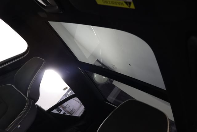Used 2023 Volvo XC40 Recharge Plus AWD/4WD image 33