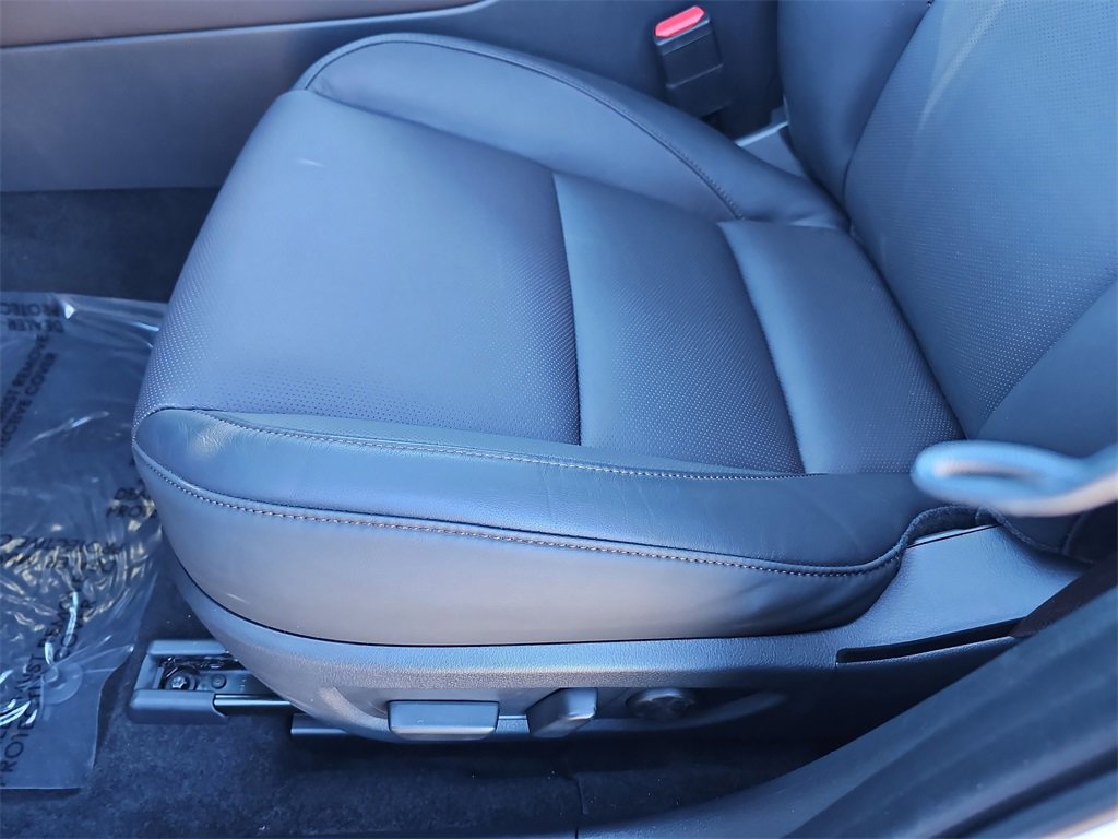 New 2025 MAZDA CX-30 2.5 Turbo w/ Premium Plus Pkg image 28