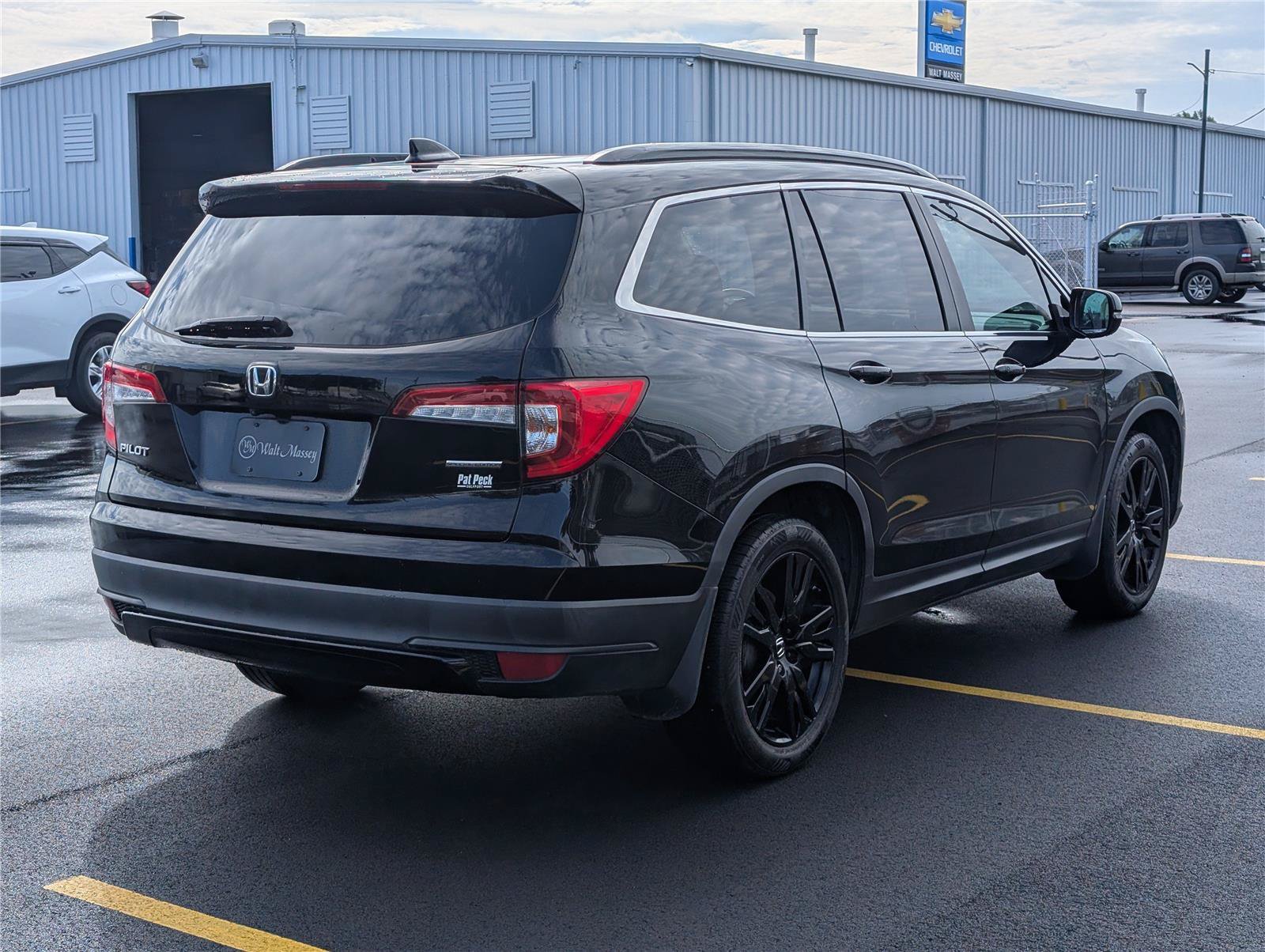 Used 2021 Honda Pilot Special Edition image 2