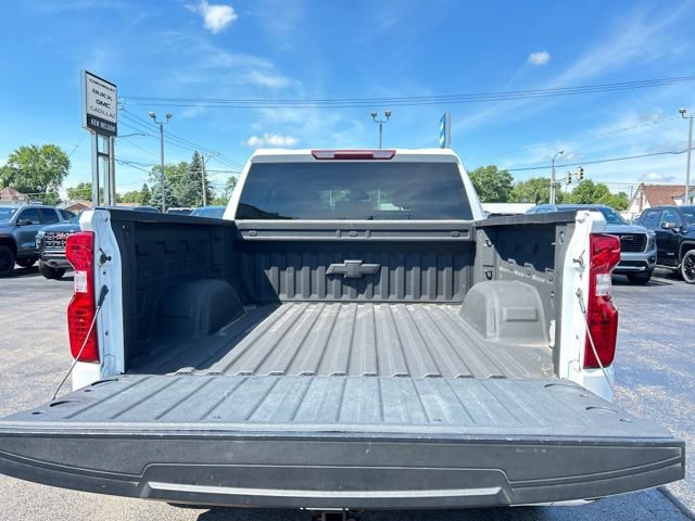Used 2022 Chevrolet Silverado 1500 Custom w/ Rally Edition AWD/4WD image 10