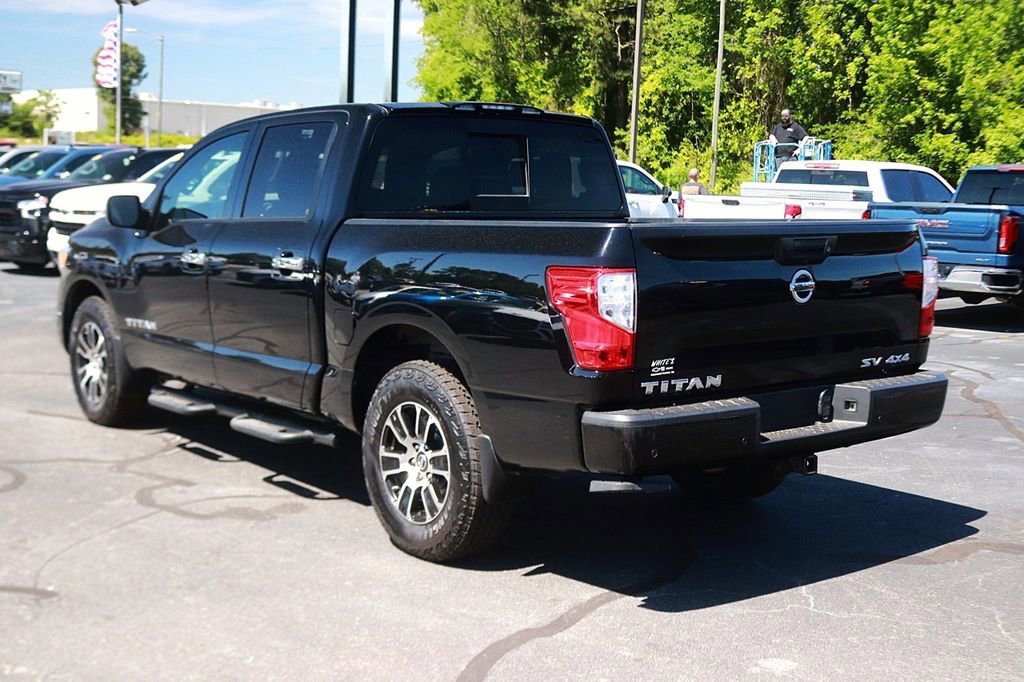 Used 2021 Nissan Titan SV w/ Accessory Utility Package AWD/4WD image 5