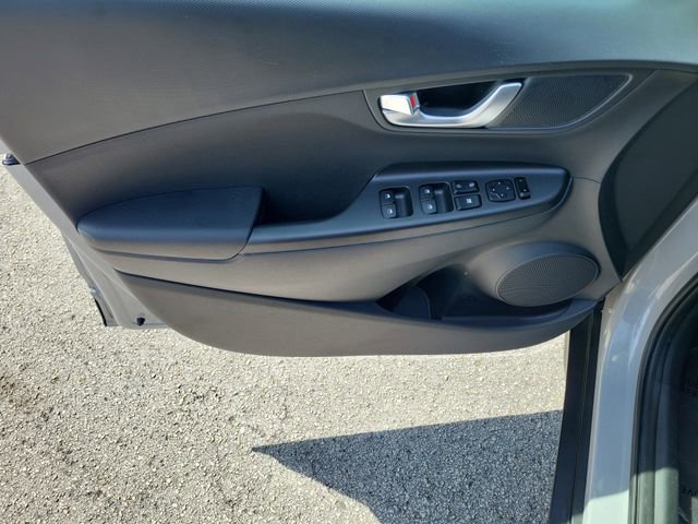 Used 2023 Hyundai Kona SEL w/ Convenience Package FWD image 21