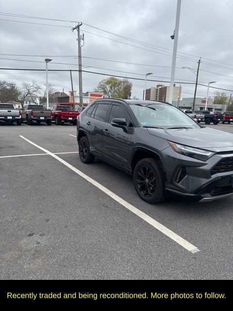 Used 2023 Toyota RAV4 XSE AWD/4WD image 1