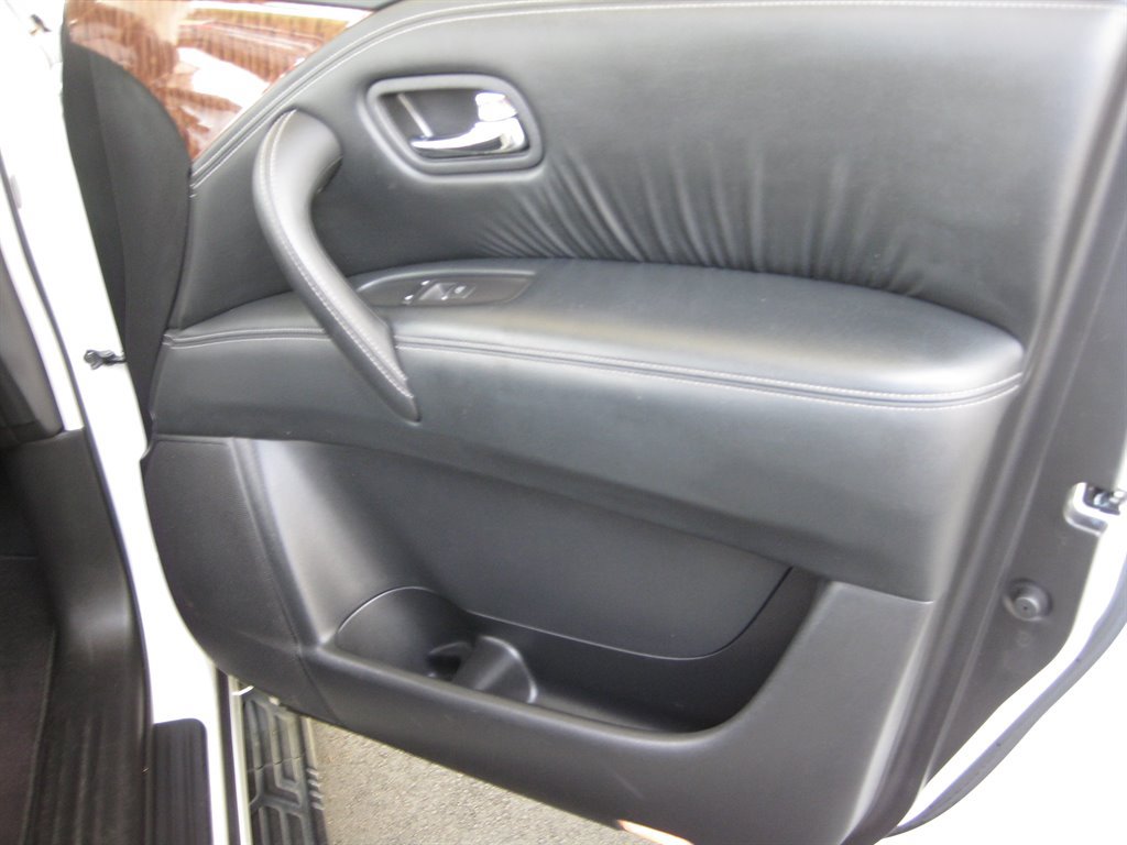 Used 2017 Nissan Armada Platinum w/ Captain Seat Package AWD/4WD image 35