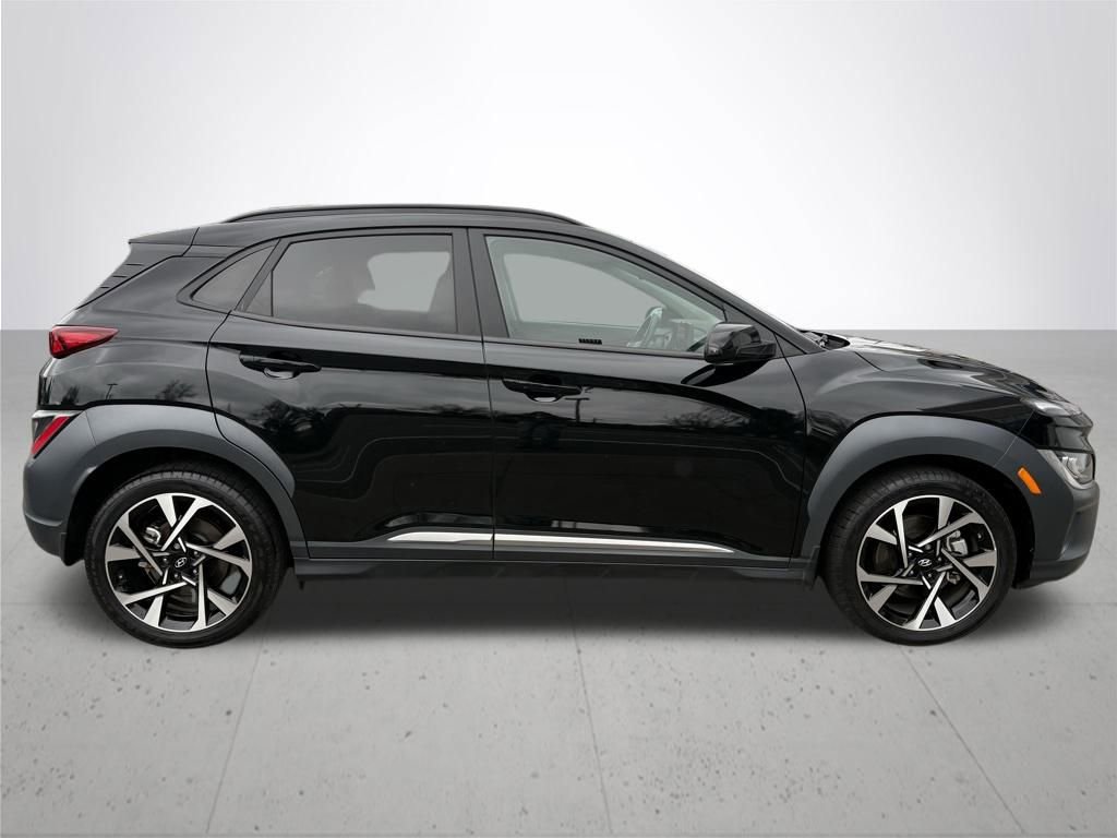 Used 2023 Hyundai Kona Limited image 5