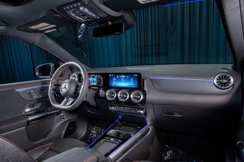 New 2026 Mercedes-Benz GLA 250 image 4