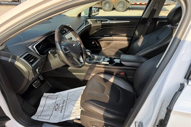 Used 2014 Ford Fusion Titanium FWD image 9