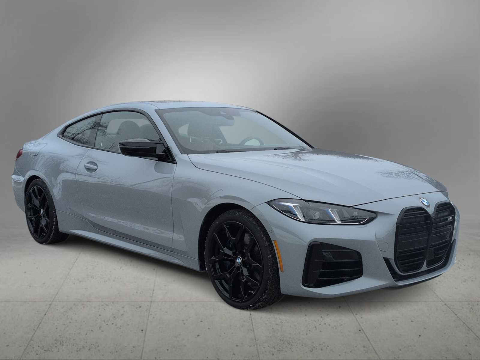 New 2026 BMW 440i xDrive Coupe w/ Premium Package AWD/4WD video 2