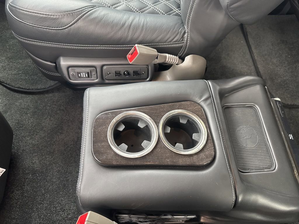 New 2025 GMC Savana 2500 Extended w/ Driver Convenience Package image 24