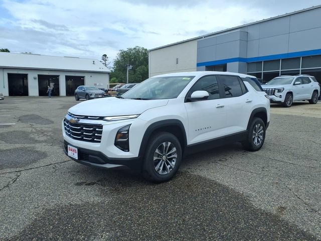 New 2026 Chevrolet Equinox LT w/ Convenience Package II AWD/4WD image 8