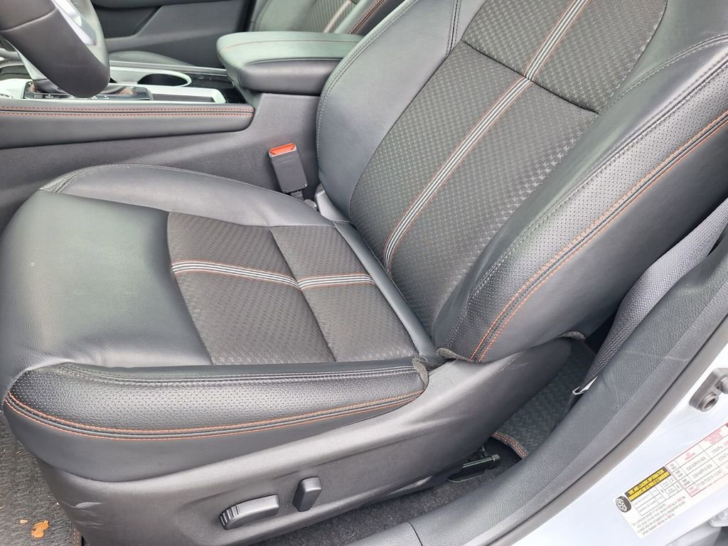 Used 2025 Nissan Altima 2.5 SR image 10