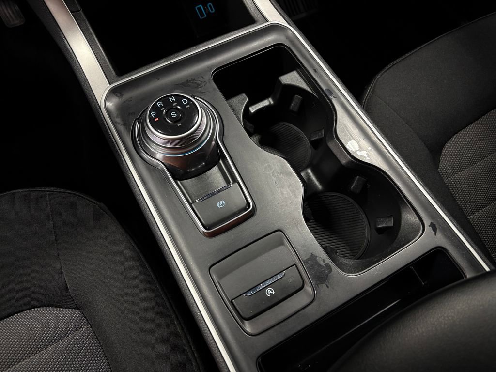 Used 2024 Ford Edge SE w/ Cargo Accessory Package image 30