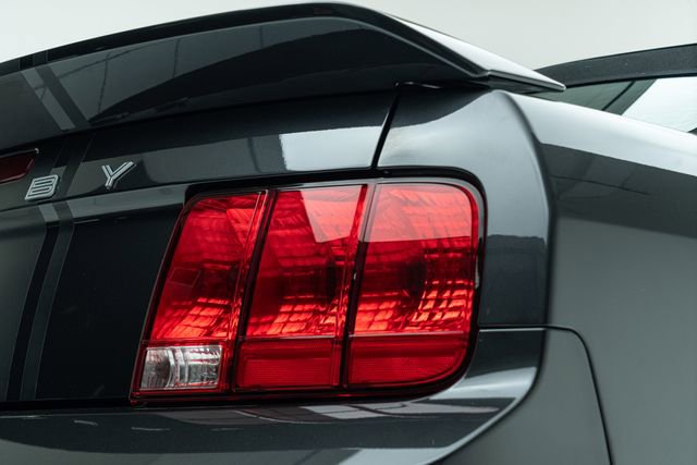 Used 2007 Ford Mustang Shelby GT500 RWD image 17