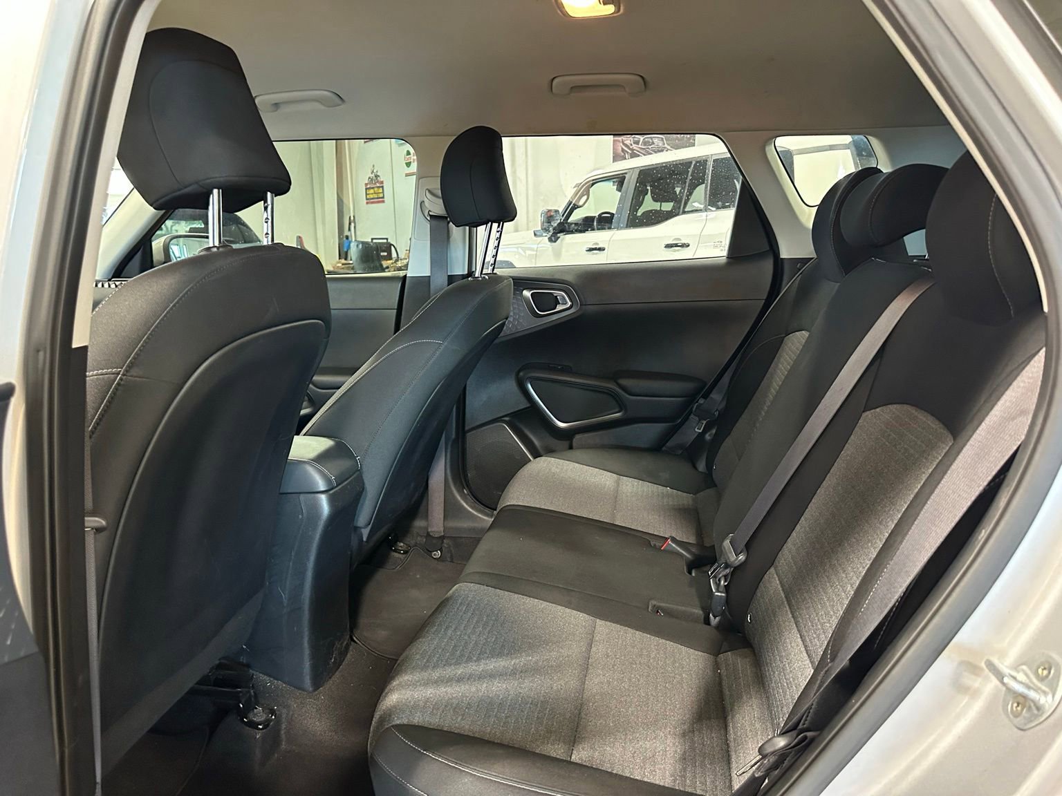Used 2020 Kia Soul S FWD image 15