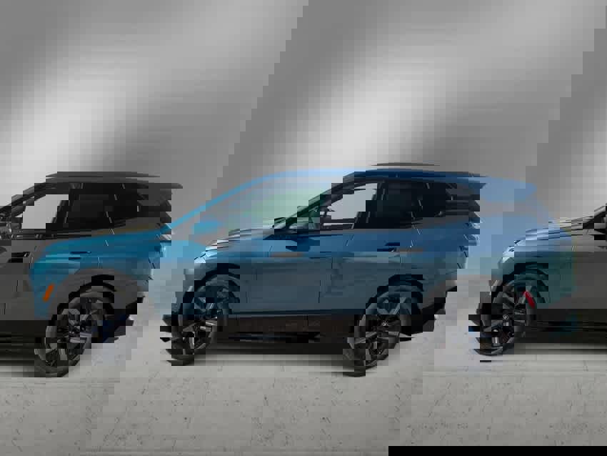 New 2025 BMW iX xDrive50 w/ Premium Package image 5