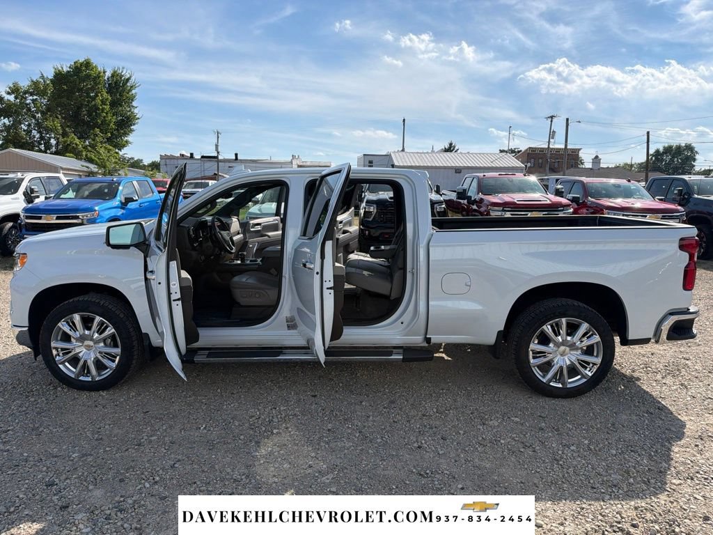 Used 2026 Chevrolet Silverado 1500 LTZ w/ LTZ Premium Package AWD/4WD image 29